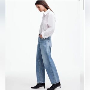 Madewell The Darted Barrel-Leg Jean, size 30 EUC